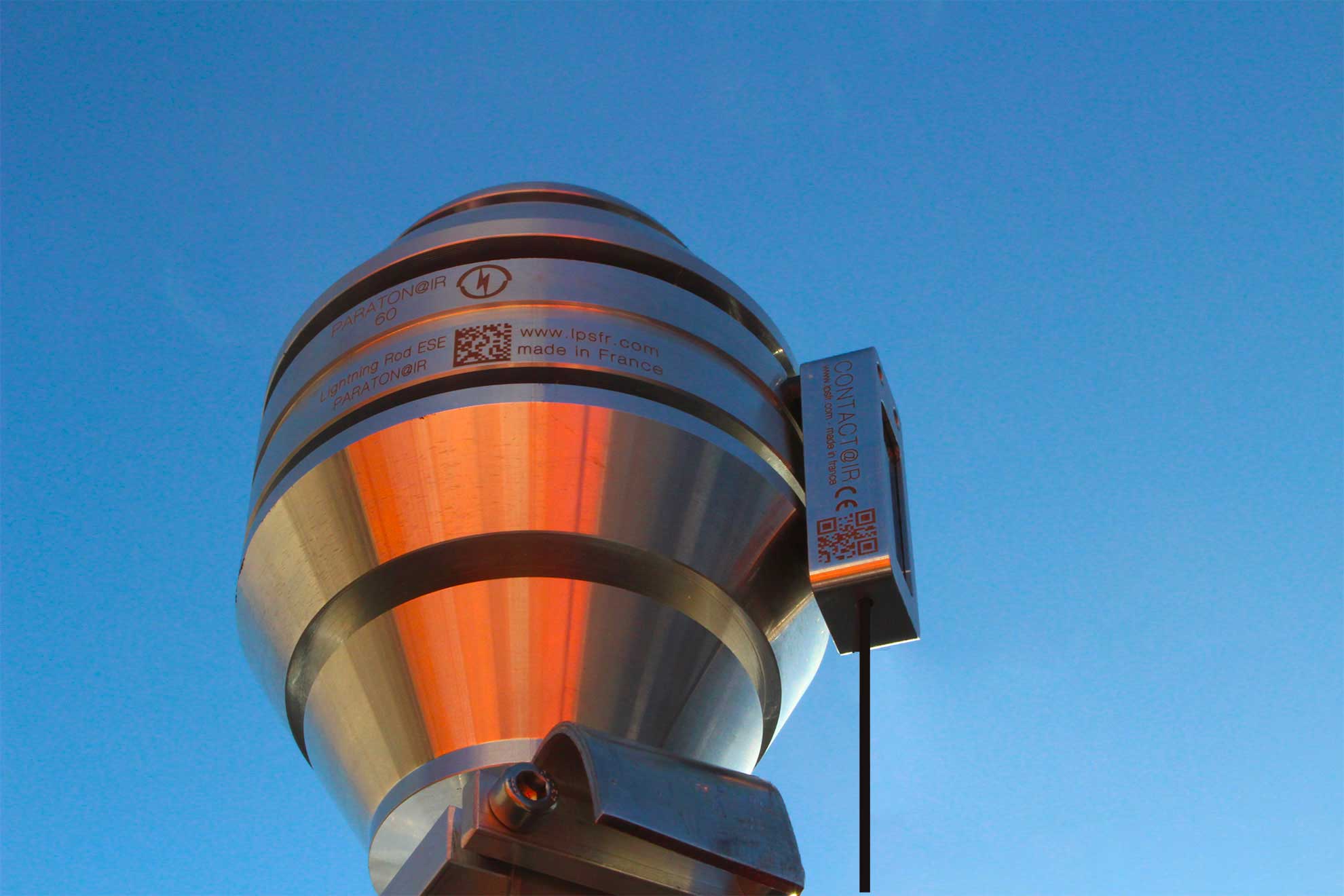 Paratonerre à dispositif d'amorçage LPS France - solution de protection contre la foudre