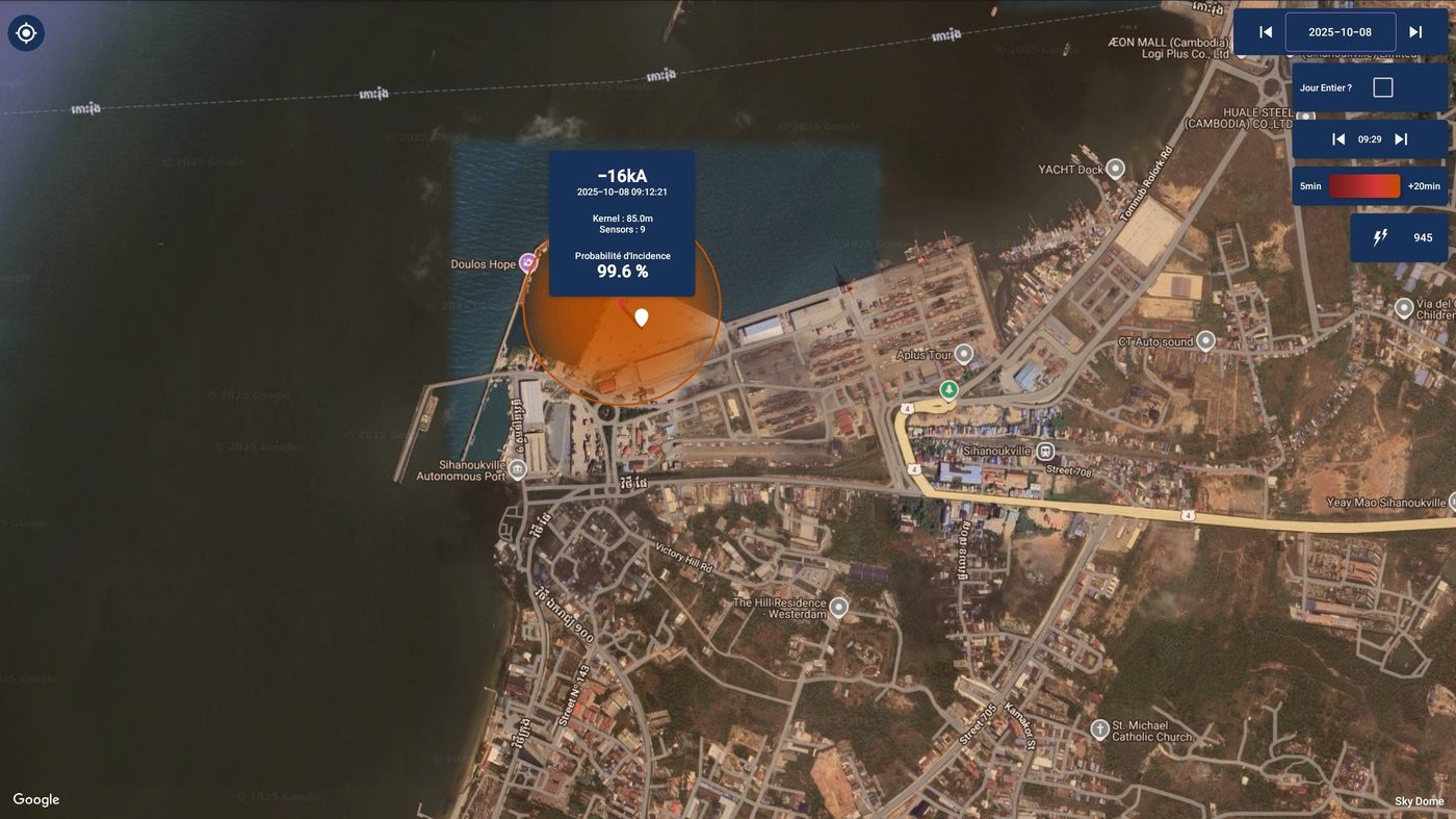 Interface Strike Radar : détail d’un impact de foudre localisé sur une carte.